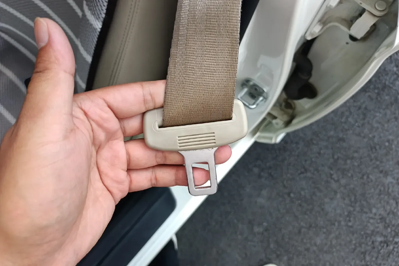 2014 ChangAn Eado 1.6L 125HP L4 5MT,autocango,china used car exporter,china ev exporter,chinese used car exporter,chinese used ev exporter