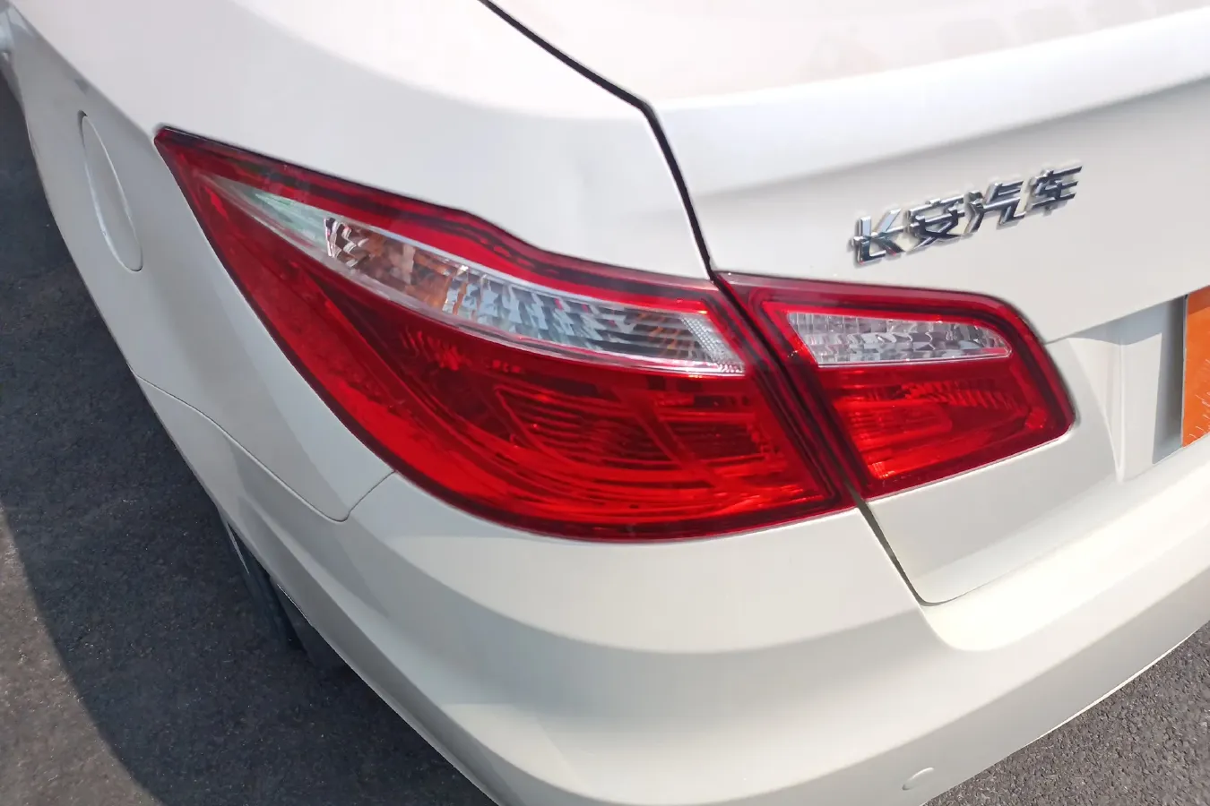 2014 ChangAn Eado 1.6L 125HP L4 5MT,autocango,china used car exporter,china ev exporter,chinese used car exporter,chinese used ev exporter