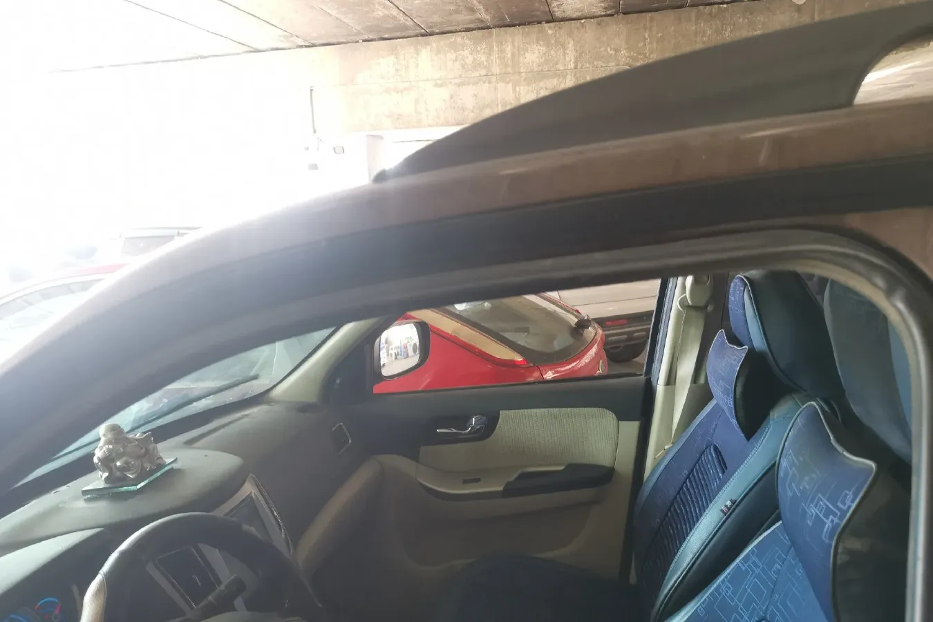 2013 HaiMa S7 2.0L 150HP L4 5MT,autocango,china used car exporter,china ev exporter,chinese used car exporter,chinese used ev exporter