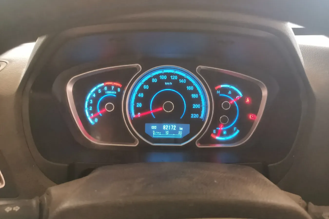 2013 HaiMa S7 2.0L 150HP L4 5MT,autocango,china used car exporter,china ev exporter,chinese used car exporter,chinese used ev exporter