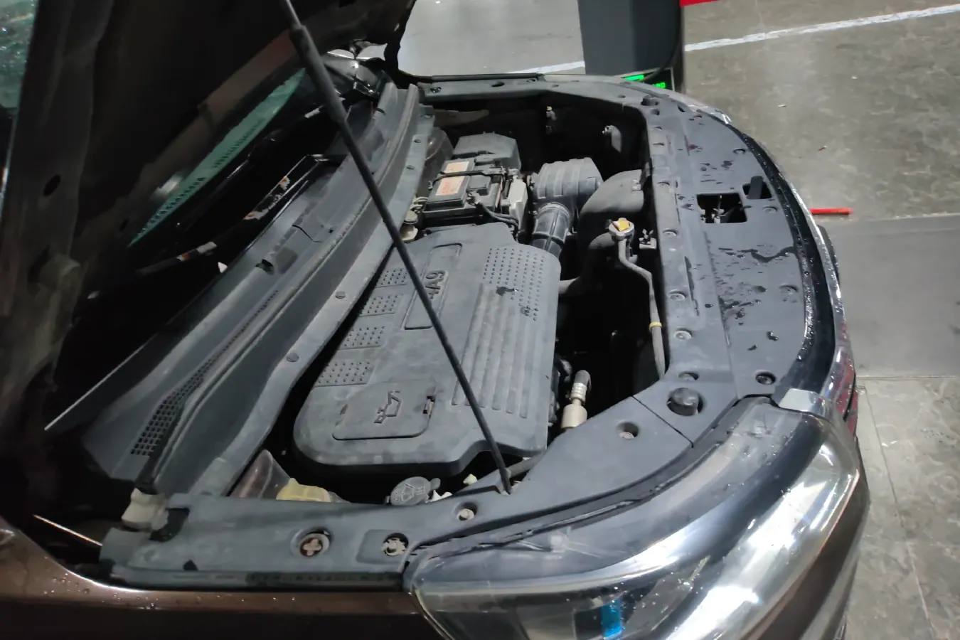 2016 DongFeng Forthing SX6 1.6L 122HP L4 CVT,autocango,china used car exporter,china ev exporter,chinese used car exporter,chinese used ev exporter