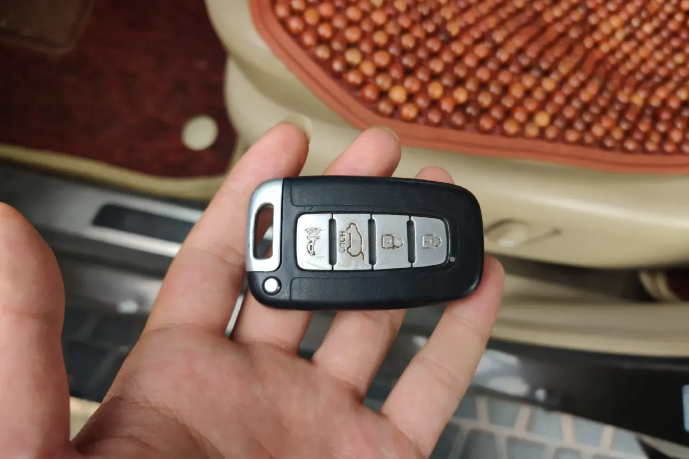 2008 Kia Borrego 3.8L 274HP V6 5AT,autocango,china used car exporter,china ev exporter,chinese used car exporter,chinese used ev exporter