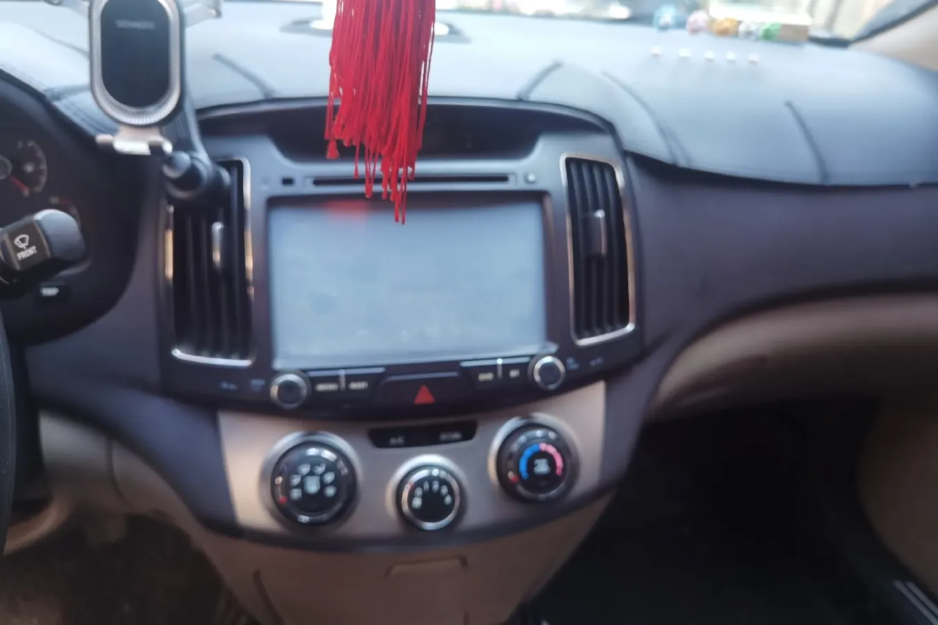 2011 Hyundai Celesta 1.6L 123HP L4 5MT,autocango,china used car exporter,china ev exporter,chinese used car exporter,chinese used ev exporter