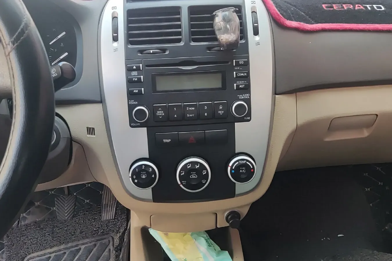 2010 Kia Cerato 1.6L 112HP L4 5MT,autocango,china used car exporter,china ev exporter,chinese used car exporter,chinese used ev exporter