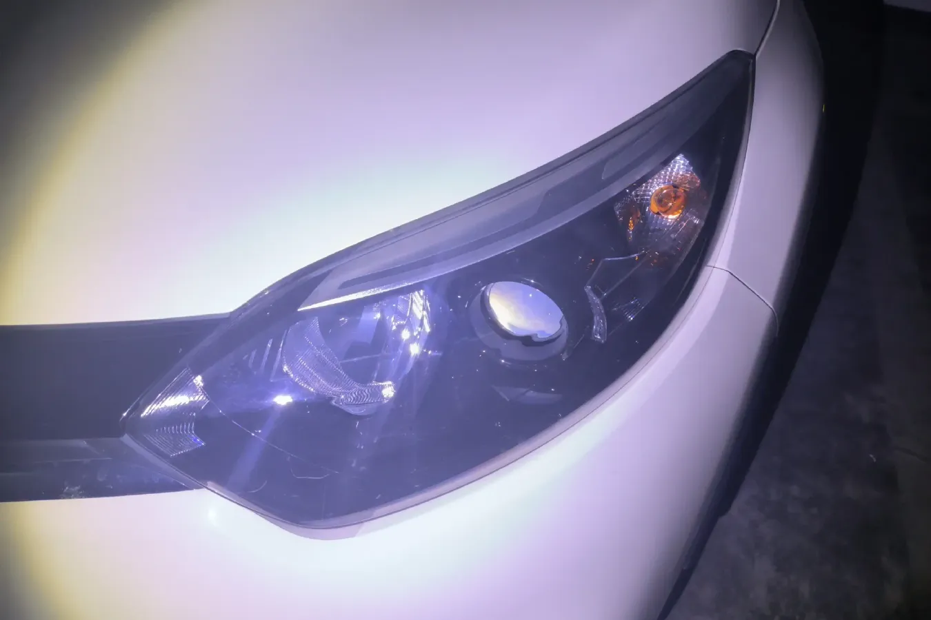 2015 Renault  Captur 1.2T 116HP L4 6DCT,autocango,china used car exporter,china ev exporter,chinese used car exporter,chinese used ev exporter