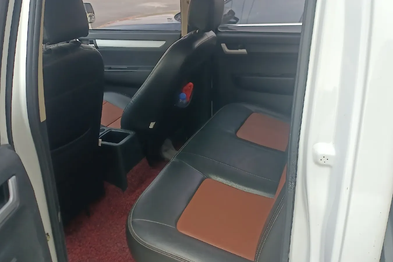 2019 ChangAn Kaicene ShenQi F30 1.5L 116HP L4 5MT,autocango,china used car exporter,china ev exporter,chinese used car exporter,chinese used ev exporter