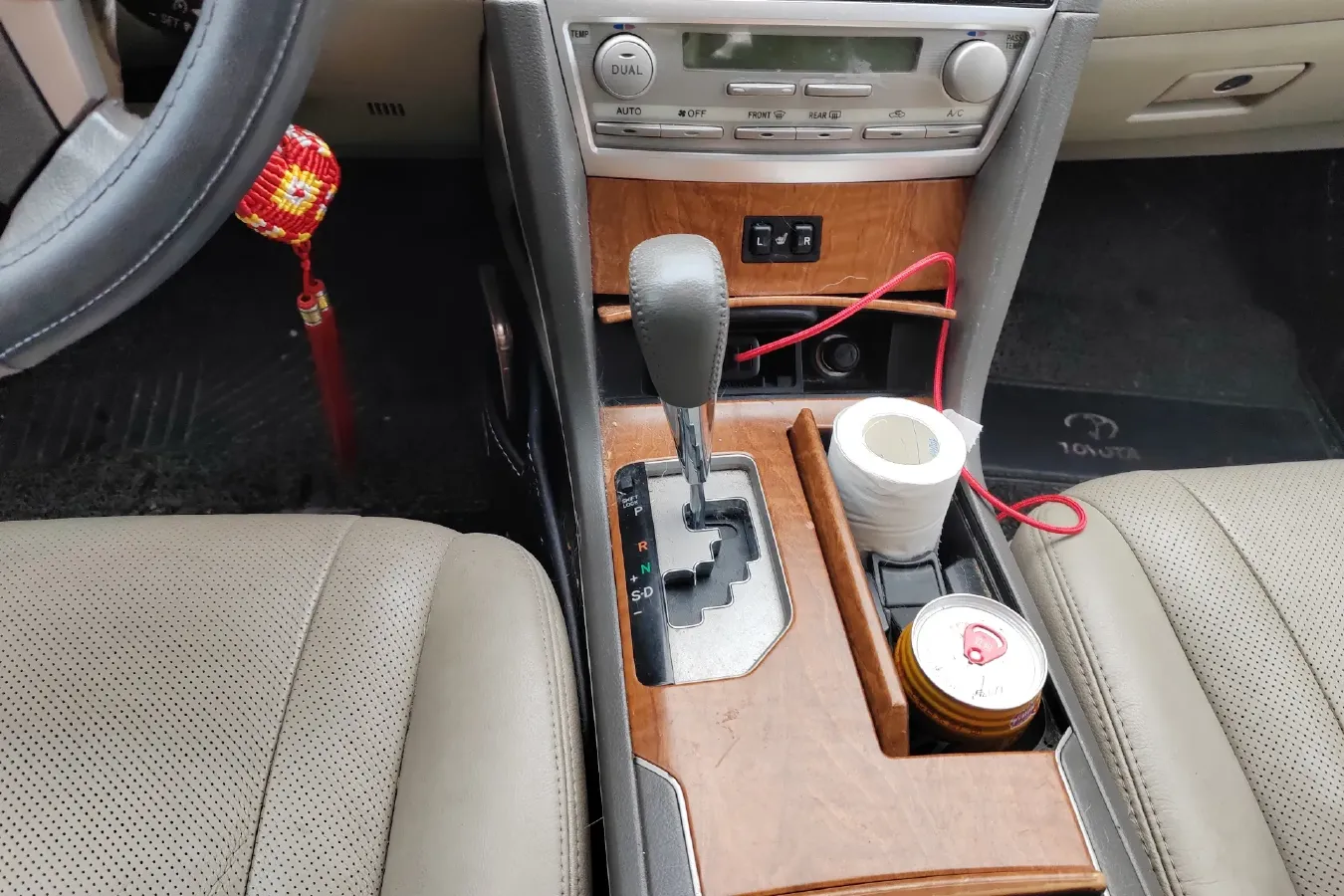 2010 Toyota Camry 2.4L 167HP L4 5AT,autocango,china used car exporter,china ev exporter,chinese used car exporter,chinese used ev exporter