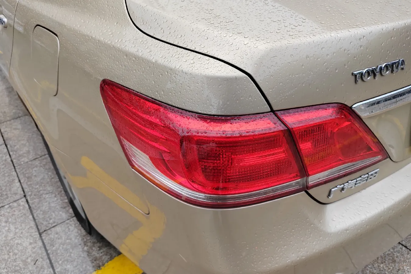 2010 Toyota Camry 2.4L 167HP L4 5AT,autocango,china used car exporter,china ev exporter,chinese used car exporter,chinese used ev exporter