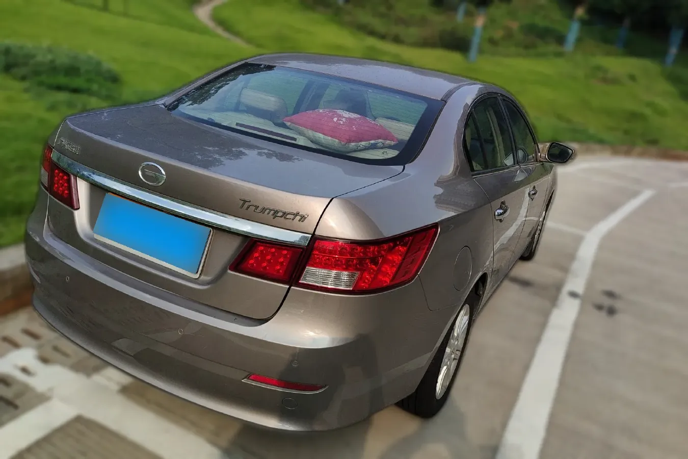 2012 GAC Trumpchi GA5 2.0L 150HP L4 5AT,autocango,china used car exporter,china ev exporter,chinese used car exporter,chinese used ev exporter