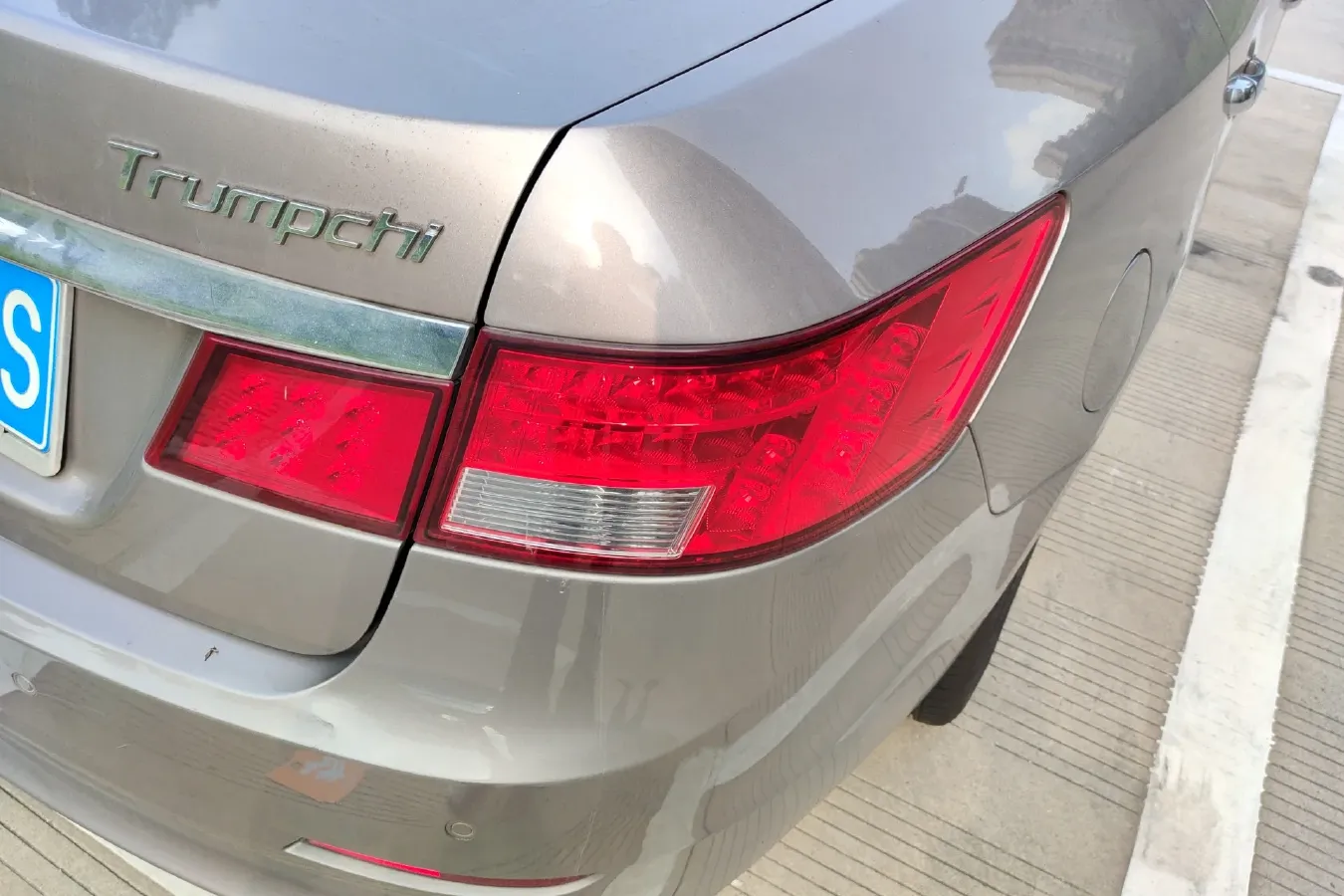 2012 GAC Trumpchi GA5 2.0L 150HP L4 5AT,autocango,china used car exporter,china ev exporter,chinese used car exporter,chinese used ev exporter