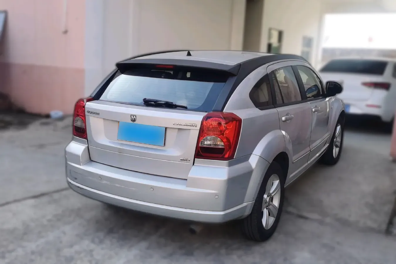 2011 Dodge Caliber 2.0L 156HP L4 CVT,autocango,china used car exporter,china ev exporter,chinese used car exporter,chinese used ev exporter