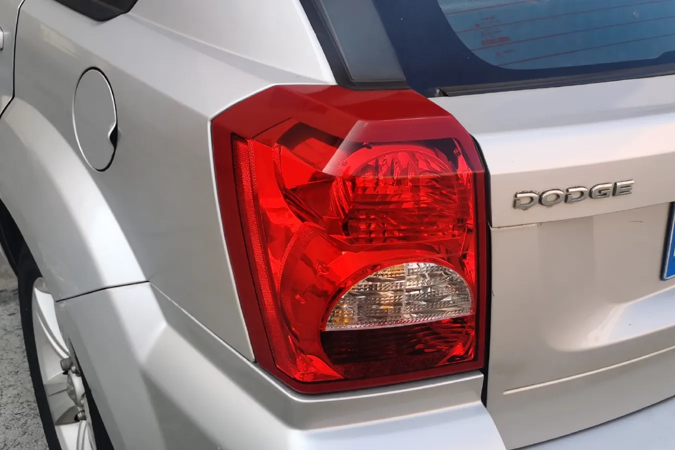 2011 Dodge Caliber 2.0L 156HP L4 CVT,autocango,china used car exporter,china ev exporter,chinese used car exporter,chinese used ev exporter