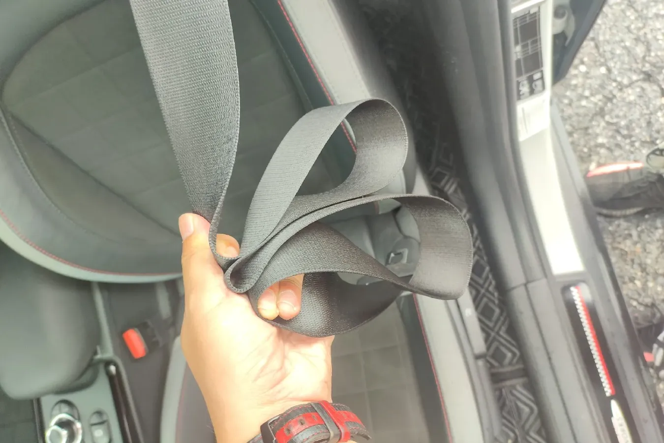 2021 MINI JCW CLUBMAN 2.0T 272HP L4 8AT,autocango,china used car exporter,china ev exporter,chinese used car exporter,chinese used ev exporter