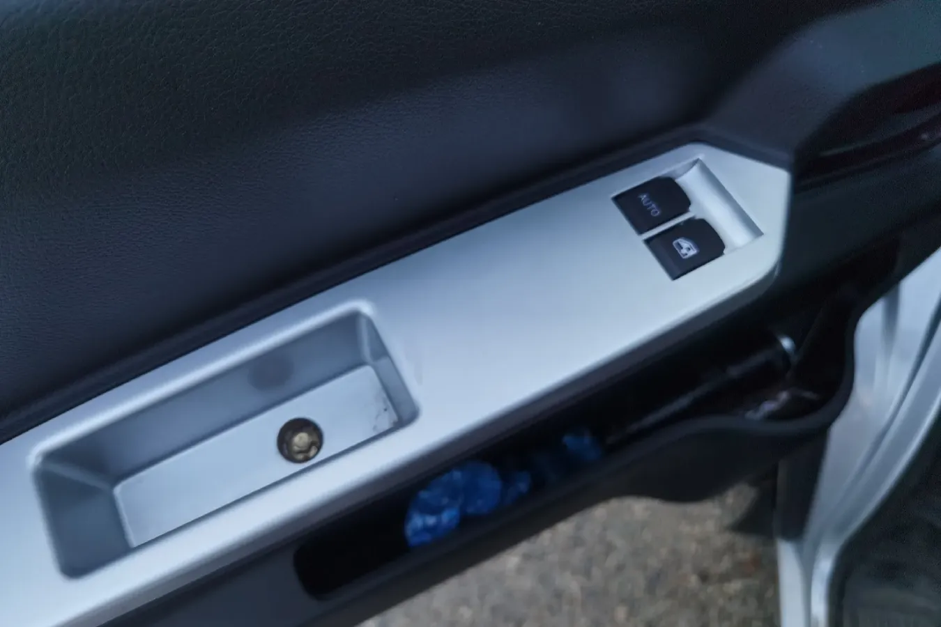 2021 ChangAn Kaicene ShenQi T30 1.6L 122HP L4 5MT,autocango,china used car exporter,china ev exporter,chinese used car exporter,chinese used ev exporter