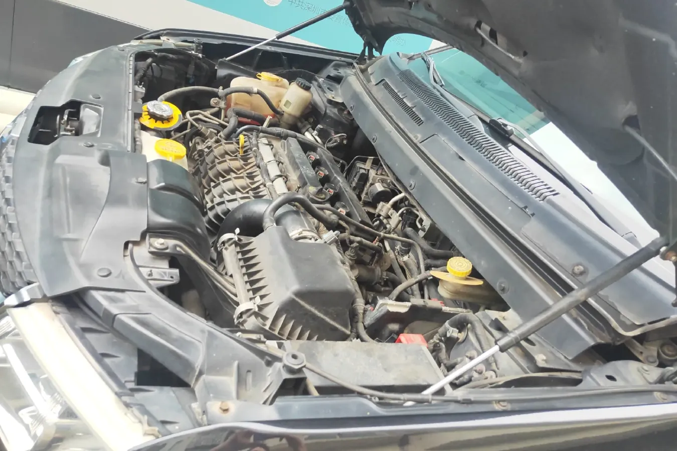 2013 Dodge JCUV 2.4L 170HP L4 6AT,autocango,china used car exporter,china ev exporter,chinese used car exporter,chinese used ev exporter