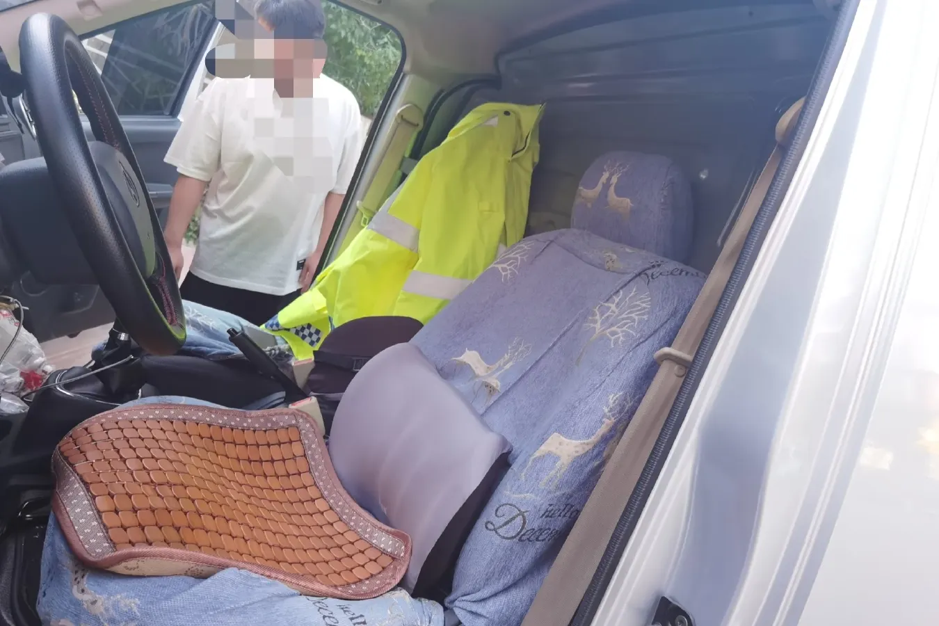 2020 ChangAn Kaicene RuiXing M60 1.5L 116HP L4 5MT,autocango,china used car exporter,china ev exporter,chinese used car exporter,chinese used ev exporter