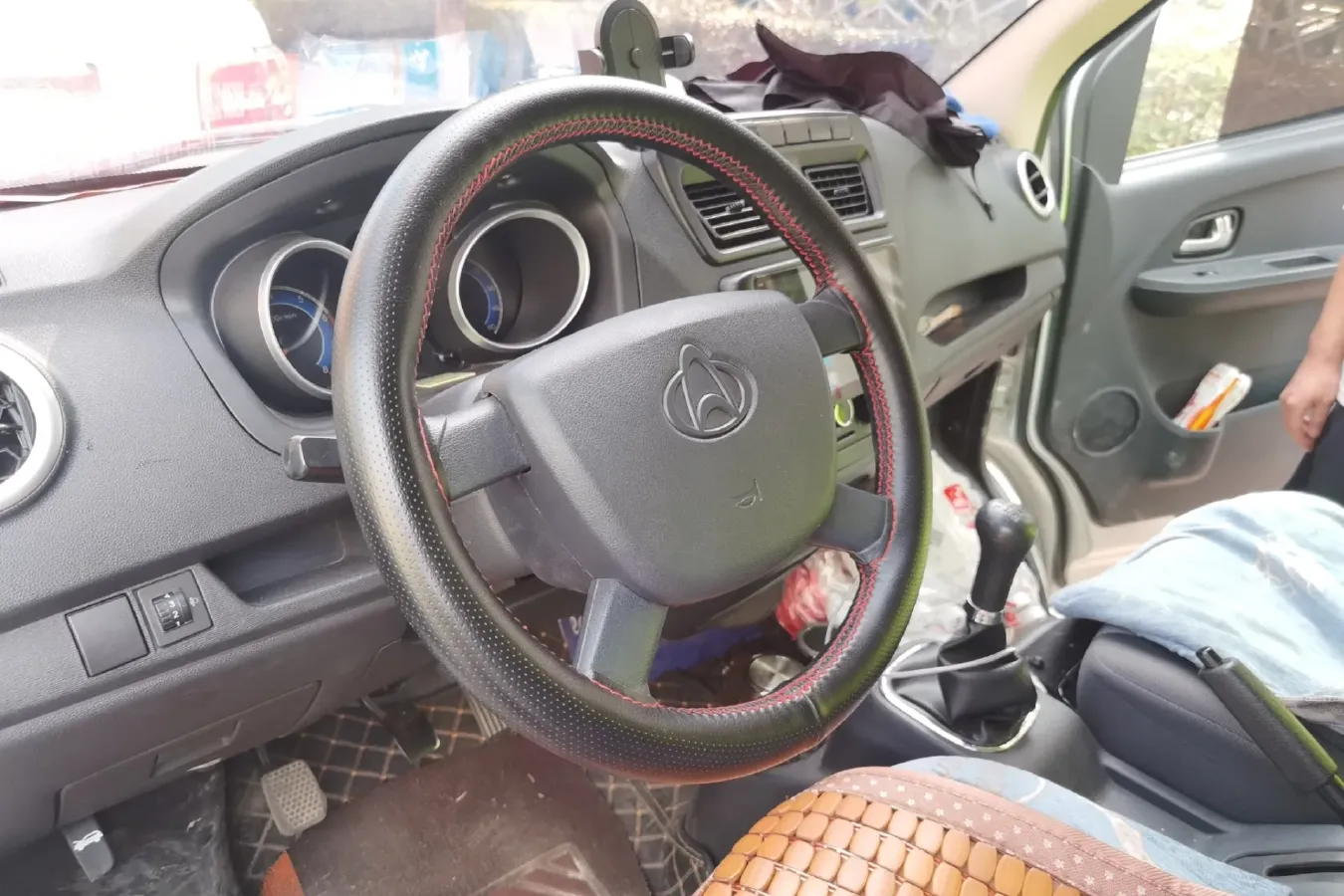 2020 ChangAn Kaicene RuiXing M60 1.5L 116HP L4 5MT,autocango,china used car exporter,china ev exporter,chinese used car exporter,chinese used ev exporter