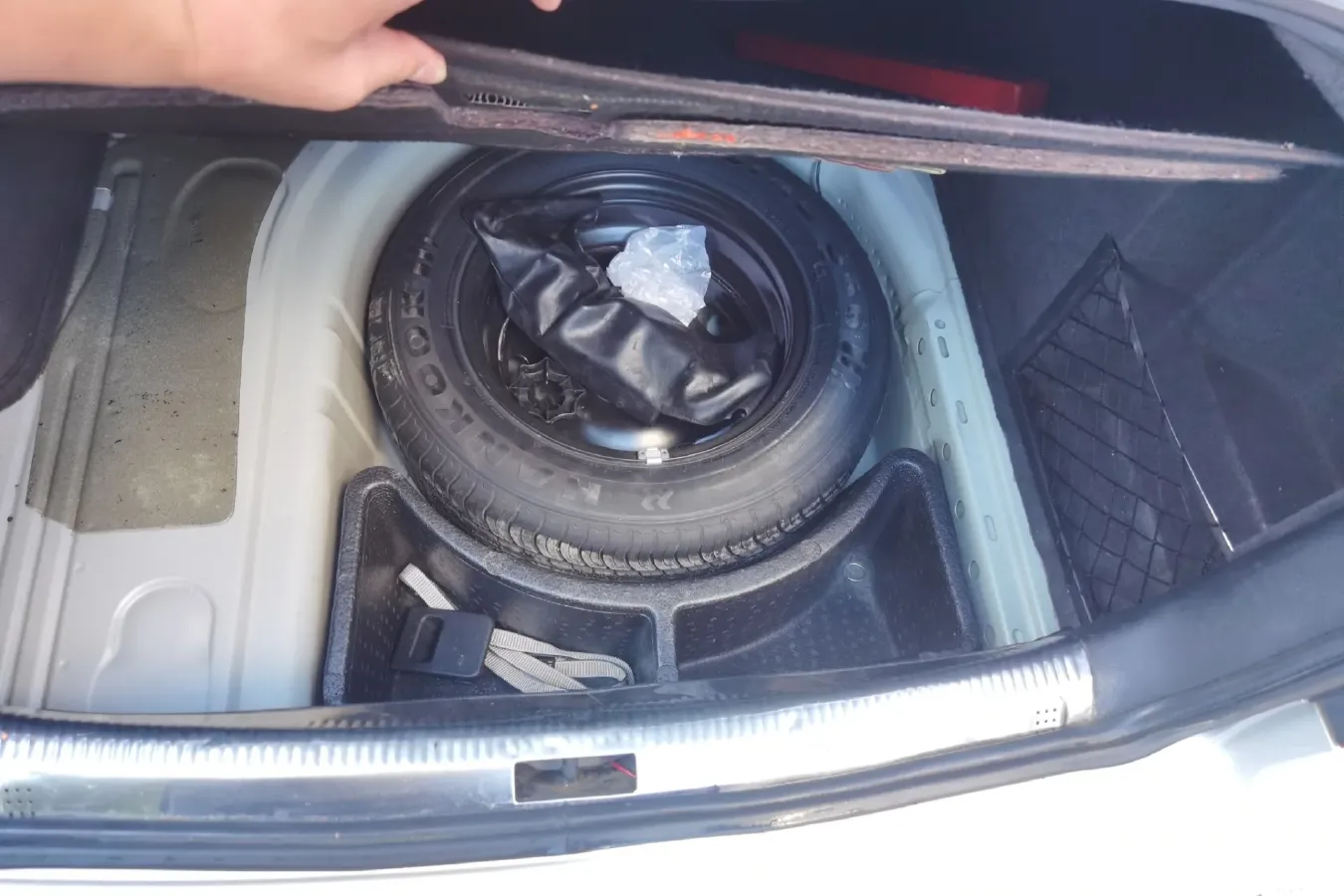 2006 Volkswagen Bora Classic 1.6L 100HP L4 4AT,autocango,china used car exporter,china ev exporter,chinese used car exporter,chinese used ev exporter