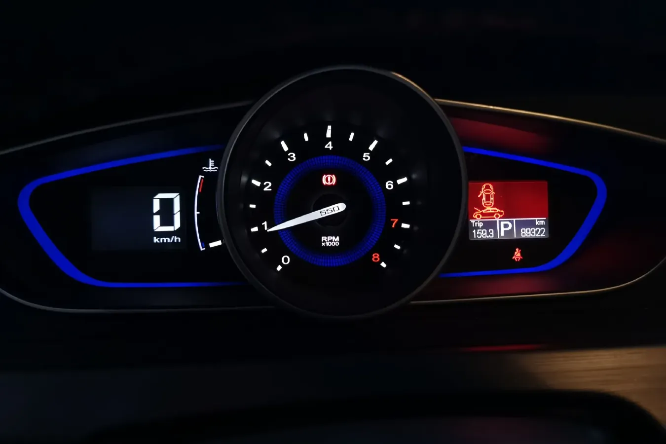 2014 Roewe 550 1.8L 133HP L4 6DCT,autocango,china used car exporter,china ev exporter,chinese used car exporter,chinese used ev exporter