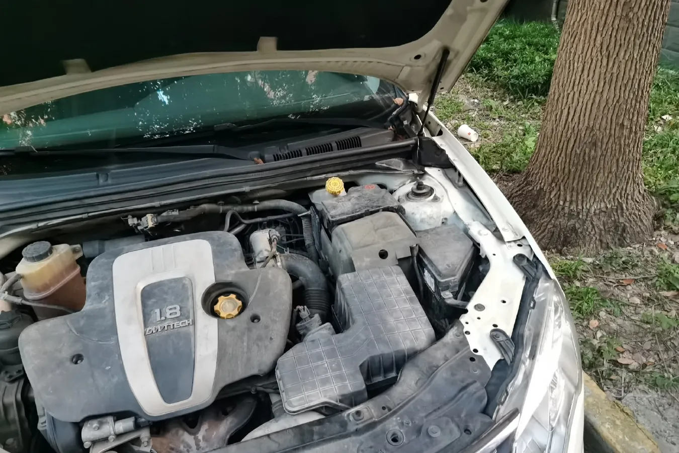 2014 Roewe 550 1.8L 133HP L4 6DCT,autocango,china used car exporter,china ev exporter,chinese used car exporter,chinese used ev exporter