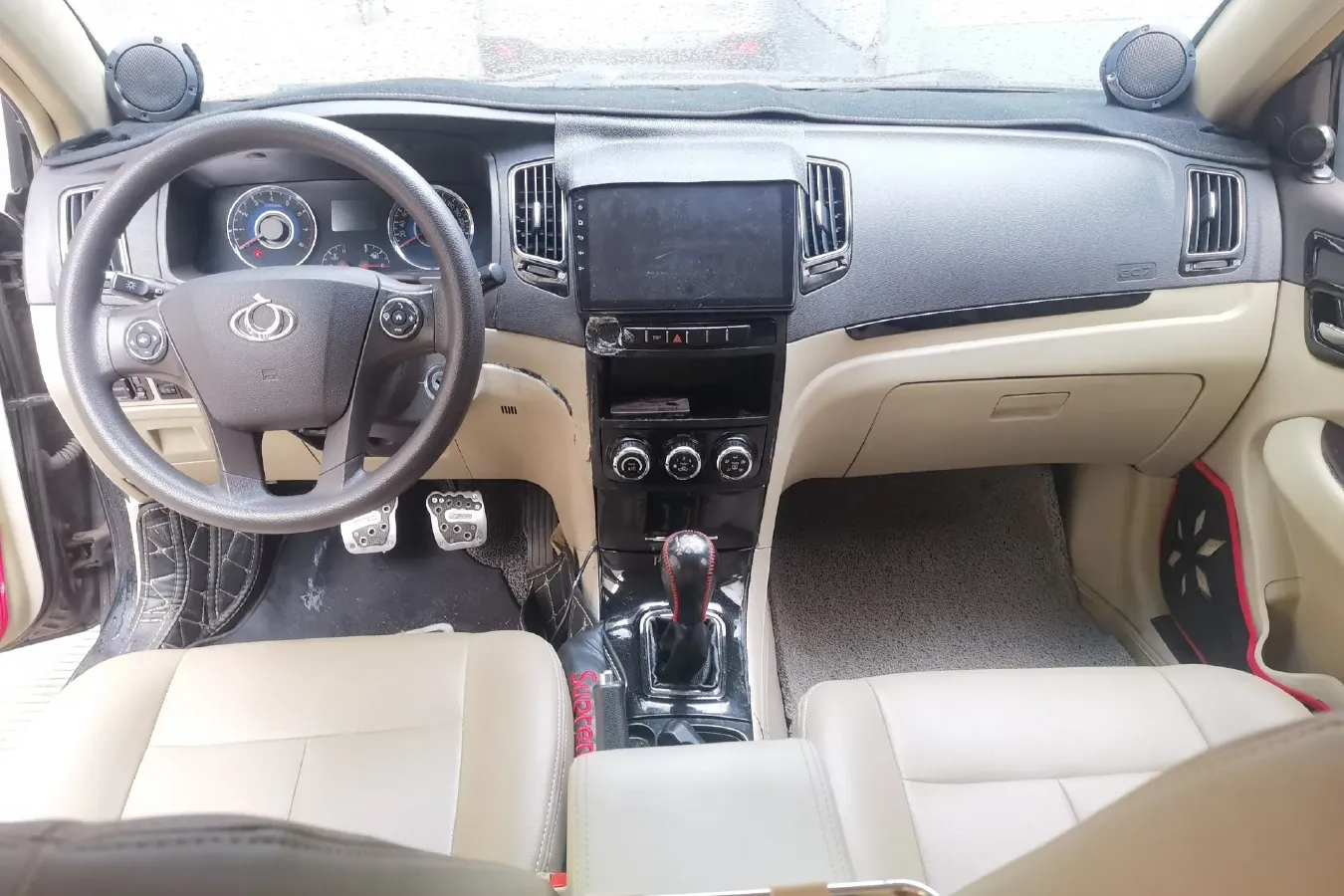 2013 Geely GC7 1.5L 109HP L4 5MT,autocango,china used car exporter,china ev exporter,chinese used car exporter,chinese used ev exporter