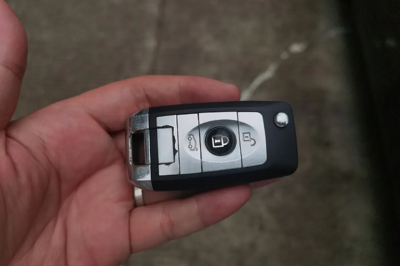 2013 Geely GC7 1.5L 109HP L4 5MT,autocango,china used car exporter,china ev exporter,chinese used car exporter,chinese used ev exporter