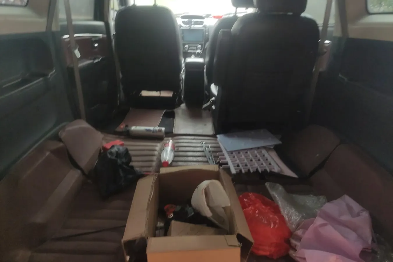 2015 BAIC Hyosow H2 1.5L 113HP L4 6AMT,autocango,china used car exporter,china ev exporter,chinese used car exporter,chinese used ev exporter