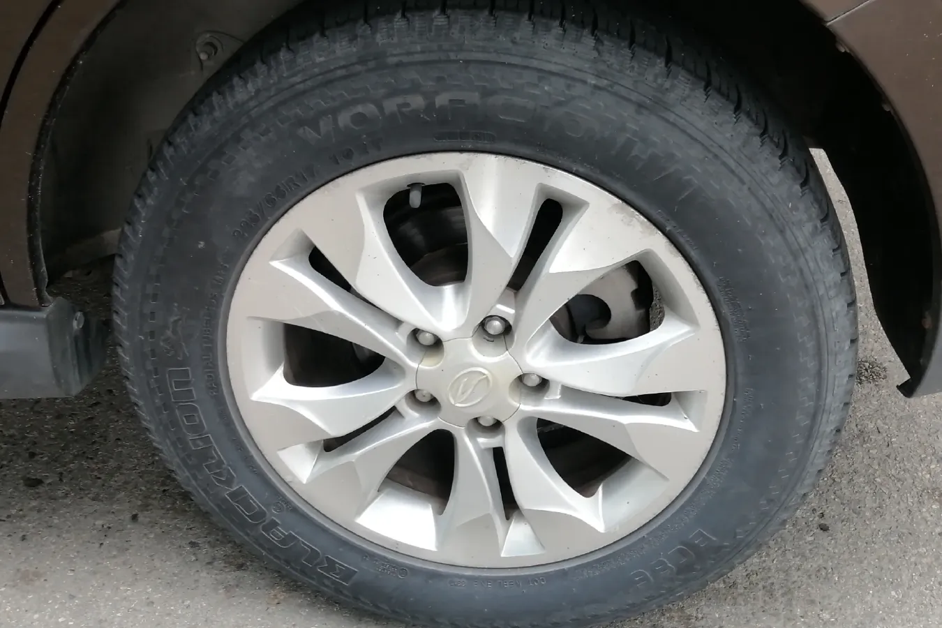 2013 Landwind X5 2.0T 190HP L4 6MT,autocango,china used car exporter,china ev exporter,chinese used car exporter,chinese used ev exporter