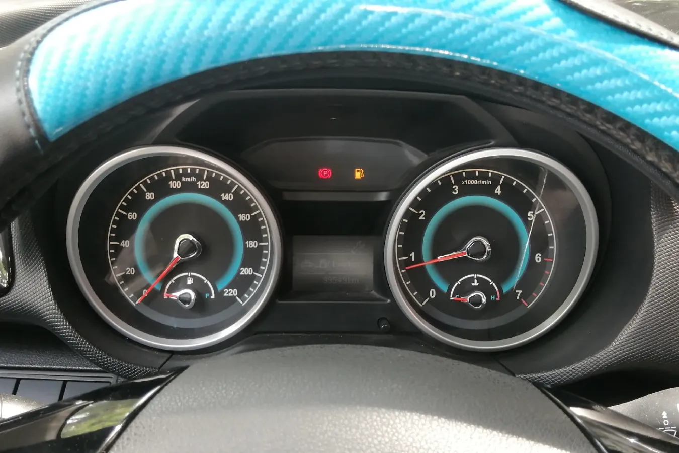 2013 Landwind X5 2.0T 190HP L4 6MT,autocango,china used car exporter,china ev exporter,chinese used car exporter,chinese used ev exporter