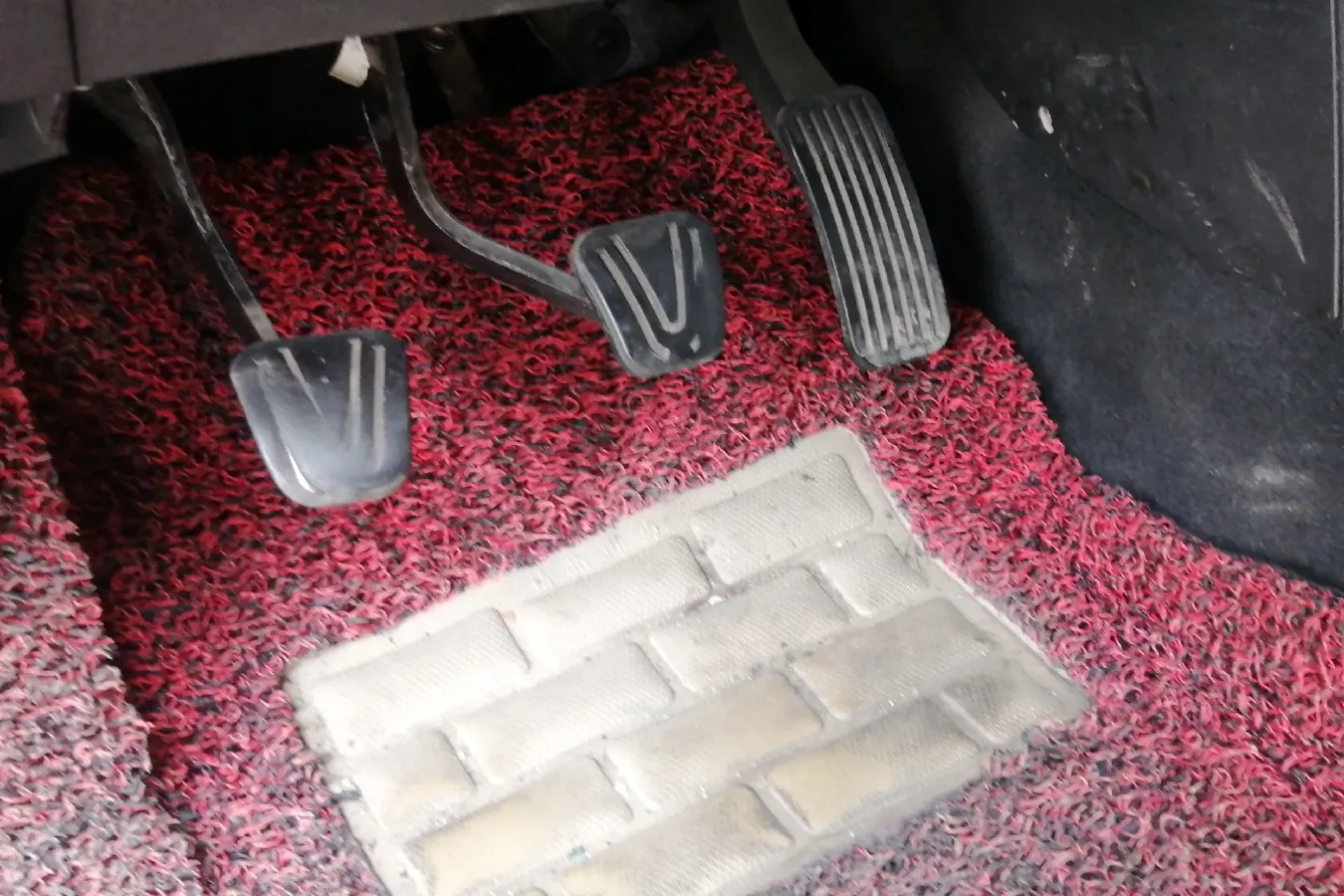 2013 Landwind X5 2.0T 190HP L4 6MT,autocango,china used car exporter,china ev exporter,chinese used car exporter,chinese used ev exporter