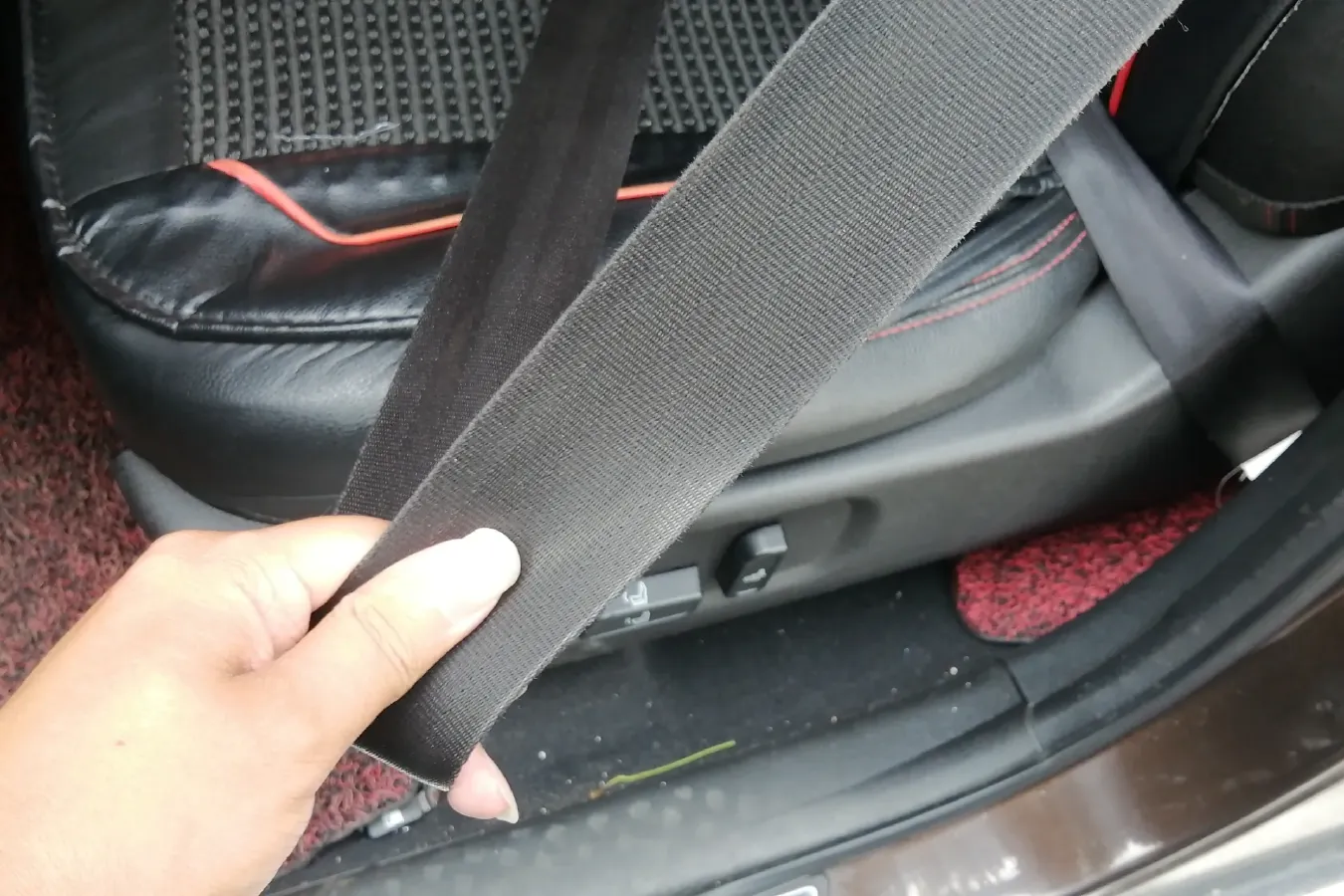 2013 Landwind X5 2.0T 190HP L4 6MT,autocango,china used car exporter,china ev exporter,chinese used car exporter,chinese used ev exporter