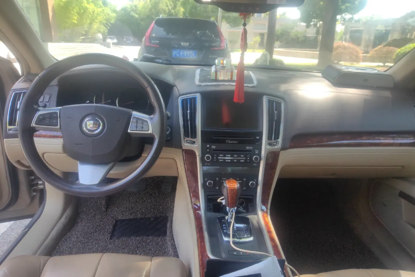 2011 Cadillac SLS 2.0T 262HP L4 6AT,autocango,china used car exporter,china ev exporter,chinese used car exporter,chinese used ev exporter