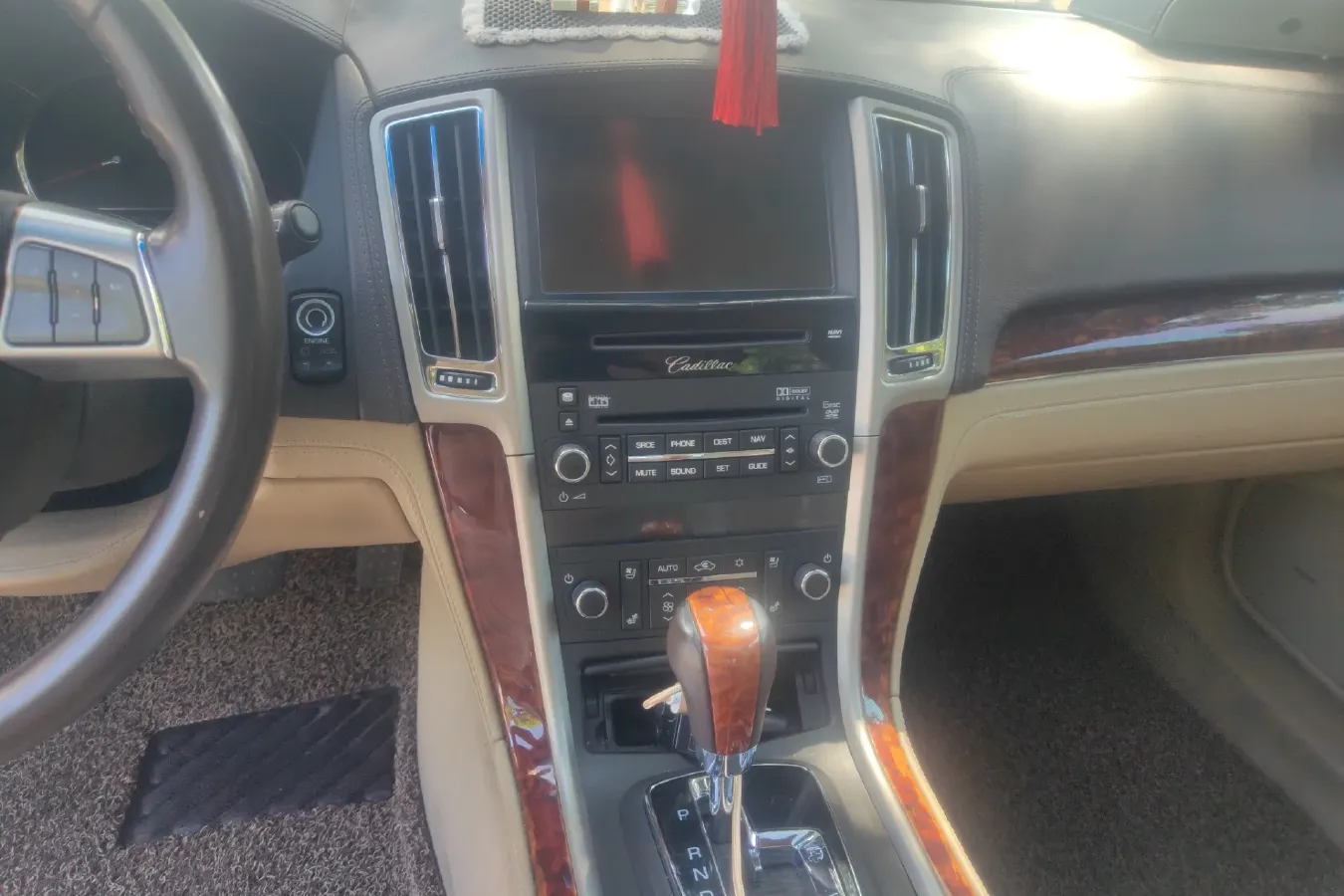 2011 Cadillac SLS 2.0T 262HP L4 6AT,autocango,china used car exporter,china ev exporter,chinese used car exporter,chinese used ev exporter