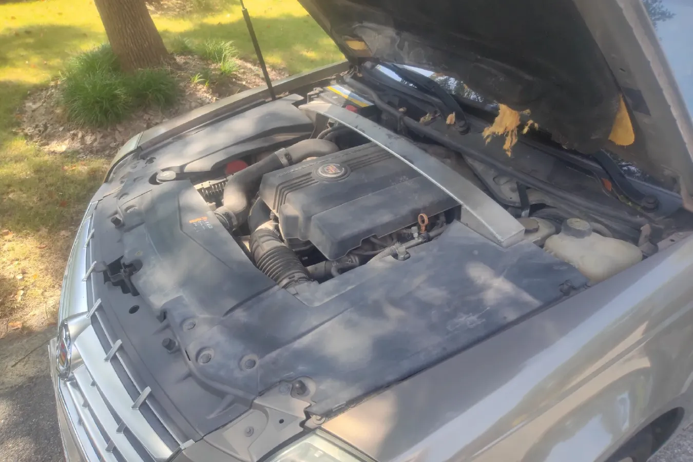 2011 Cadillac SLS 2.0T 262HP L4 6AT,autocango,china used car exporter,china ev exporter,chinese used car exporter,chinese used ev exporter