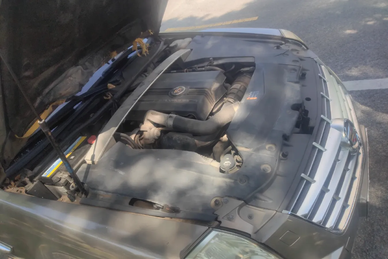 2011 Cadillac SLS 2.0T 262HP L4 6AT,autocango,china used car exporter,china ev exporter,chinese used car exporter,chinese used ev exporter