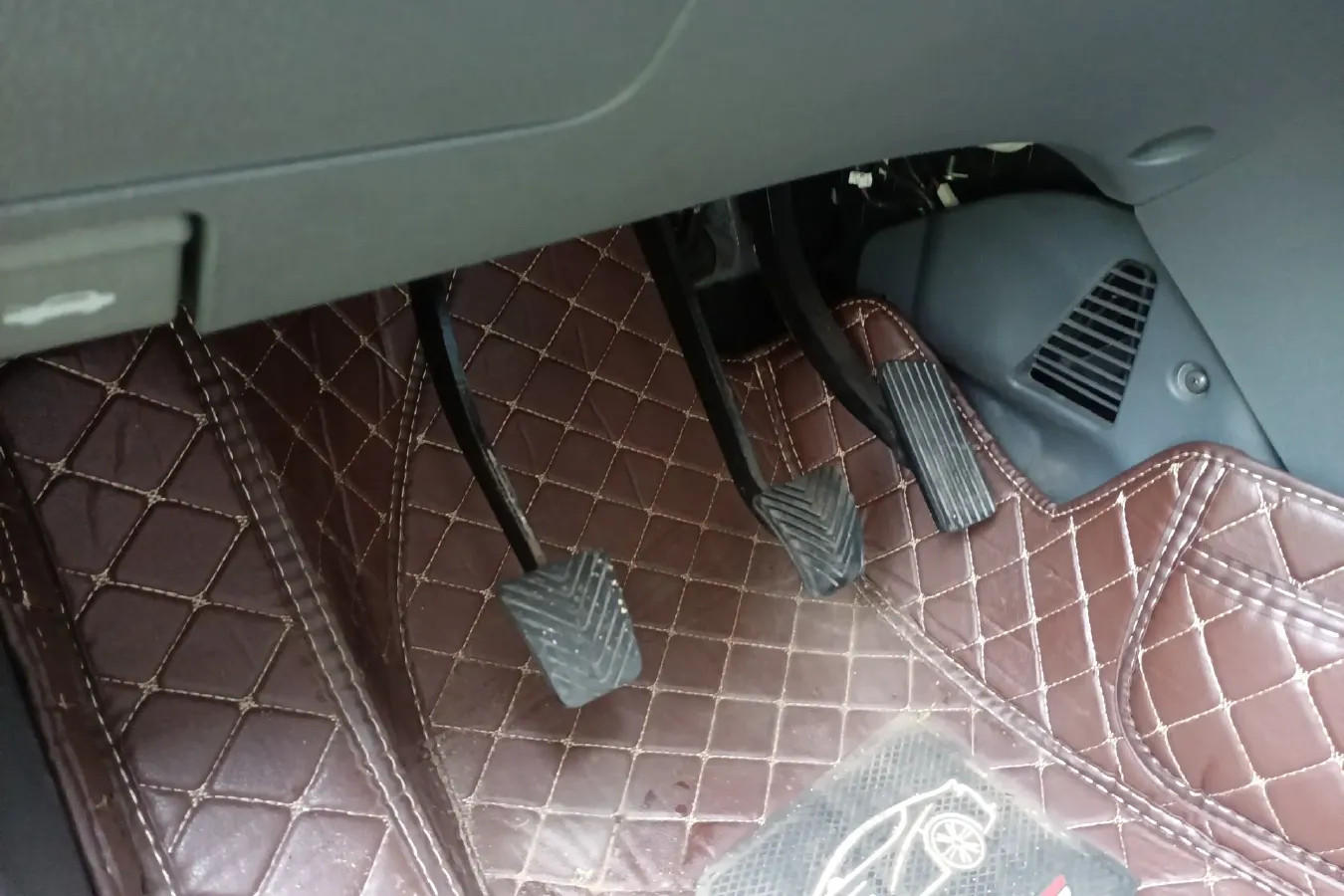 2013 JAC Refine M2 1.8L 131HP L4 5MT,autocango,china used car exporter,china ev exporter,chinese used car exporter,chinese used ev exporter