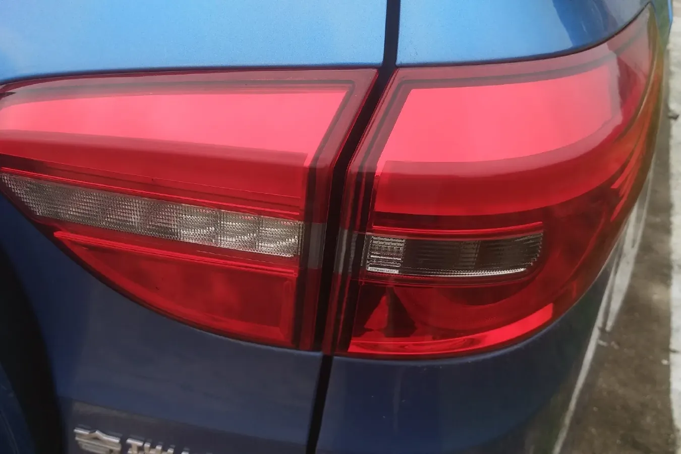 2016 KaiYi X3 1.6L 126HP L4 5MT,autocango,china used car exporter,china ev exporter,chinese used car exporter,chinese used ev exporter