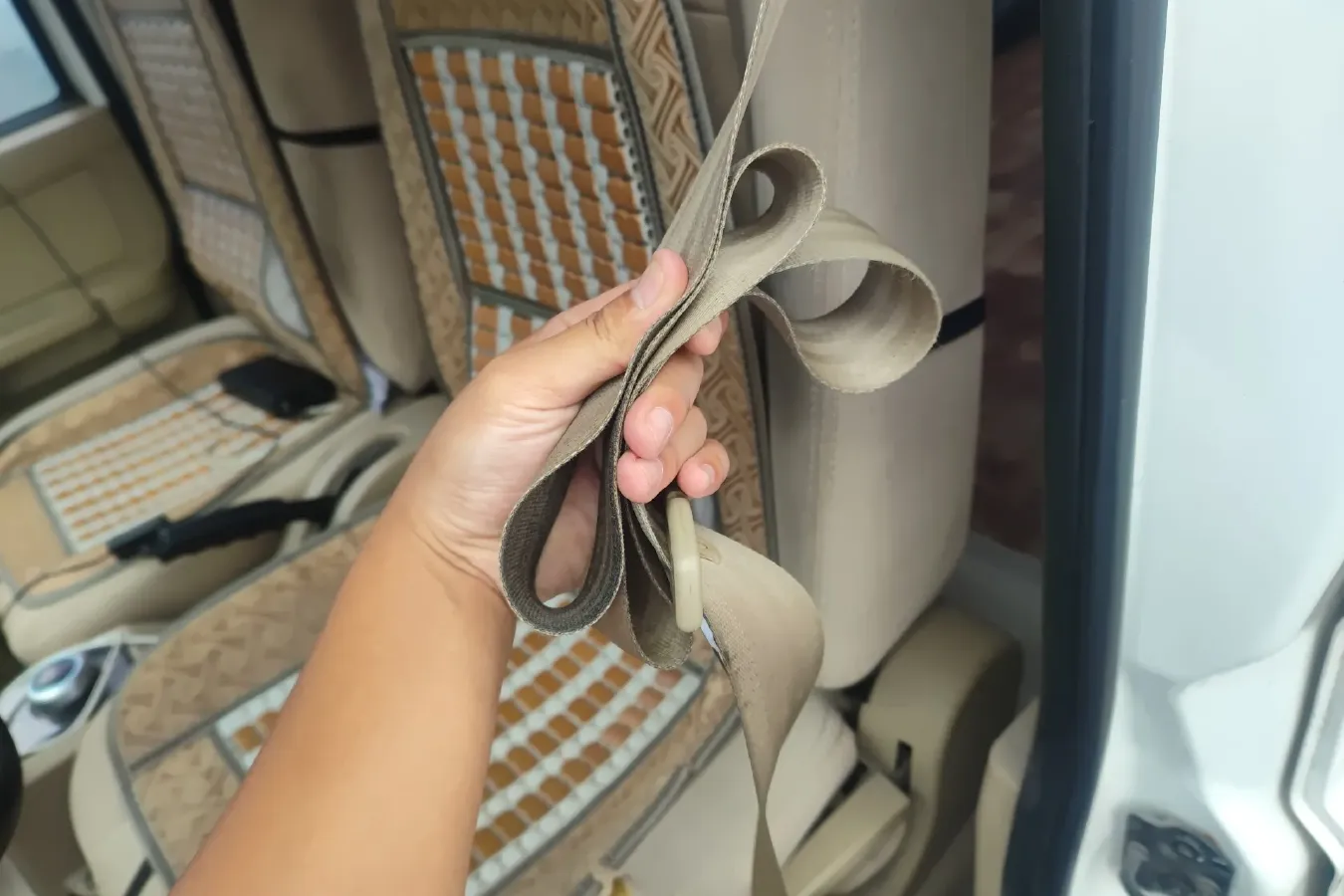 2020 DongFeng DFSK EC36 BEV 41.86KWH,autocango,china used car exporter,china ev exporter,chinese used car exporter,chinese used ev exporter