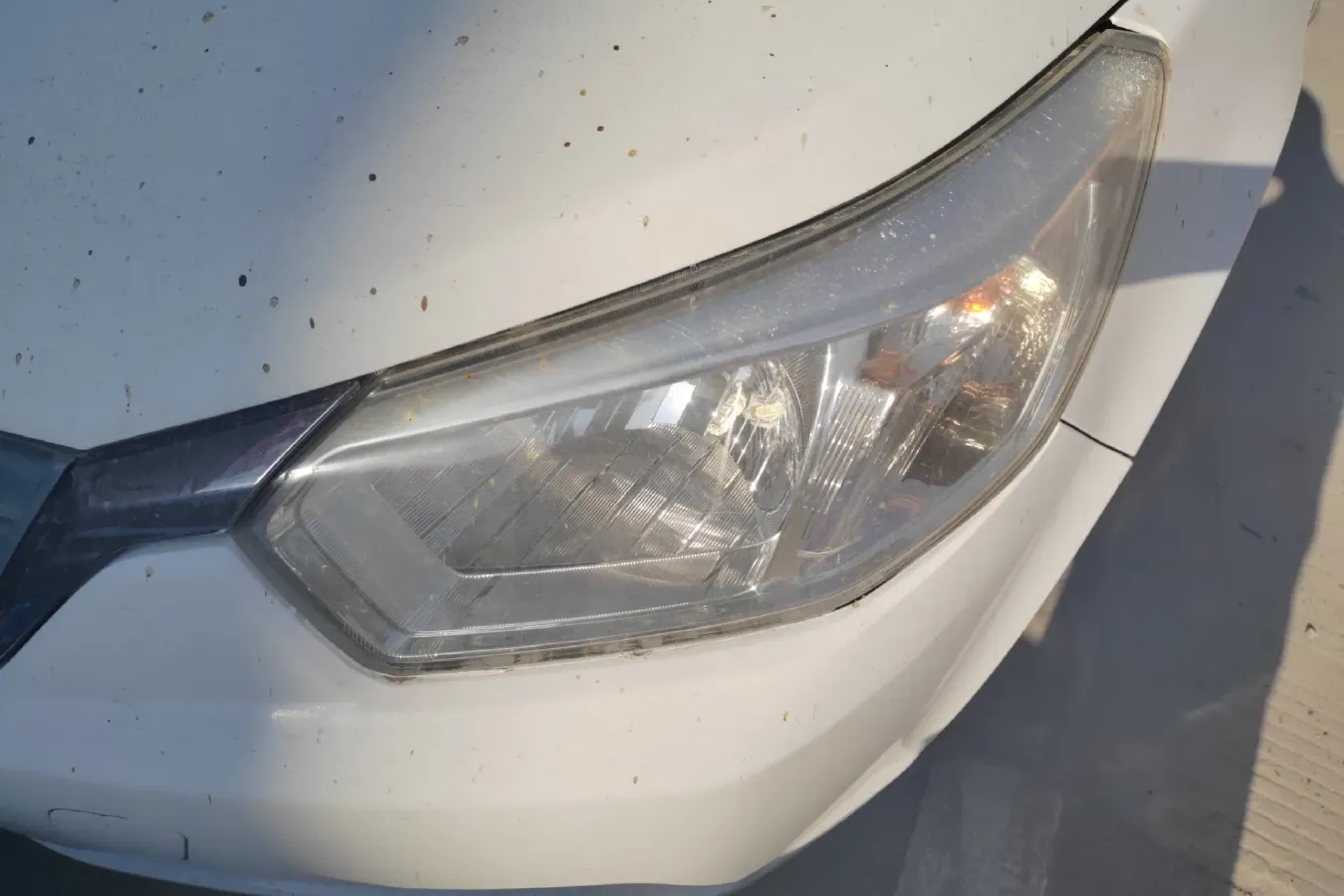 2012 Venucia R50 1.6L 117HP L4 5MT,autocango,china used car exporter,china ev exporter,chinese used car exporter,chinese used ev exporter