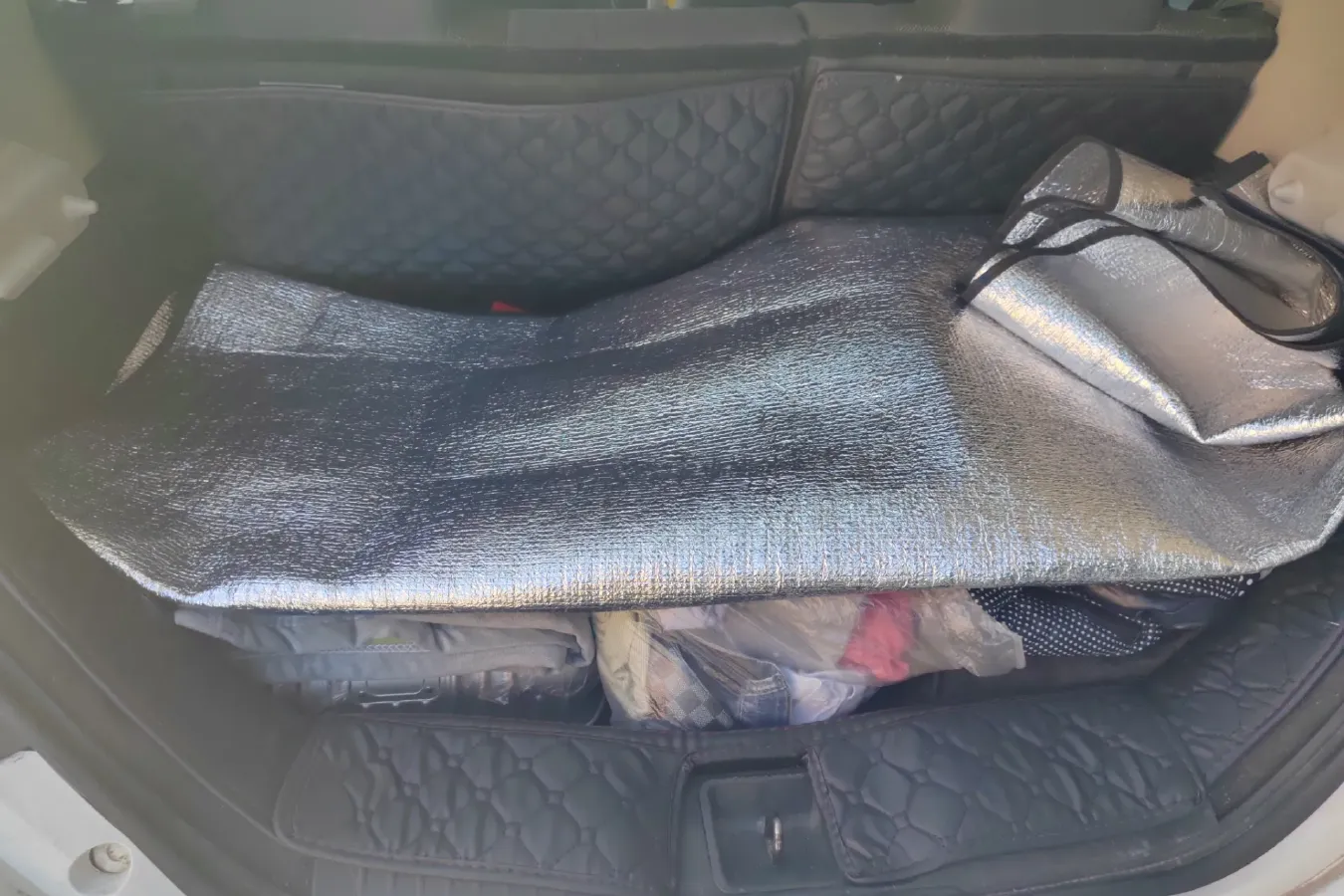 2012 Venucia R50 1.6L 117HP L4 5MT,autocango,china used car exporter,china ev exporter,chinese used car exporter,chinese used ev exporter