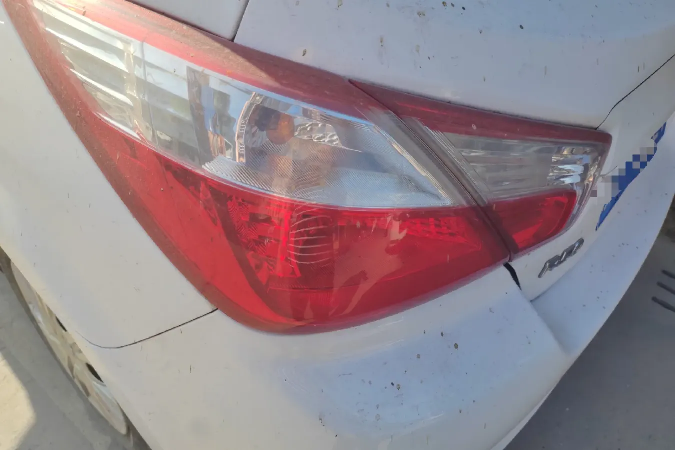 2012 Venucia R50 1.6L 117HP L4 5MT,autocango,china used car exporter,china ev exporter,chinese used car exporter,chinese used ev exporter