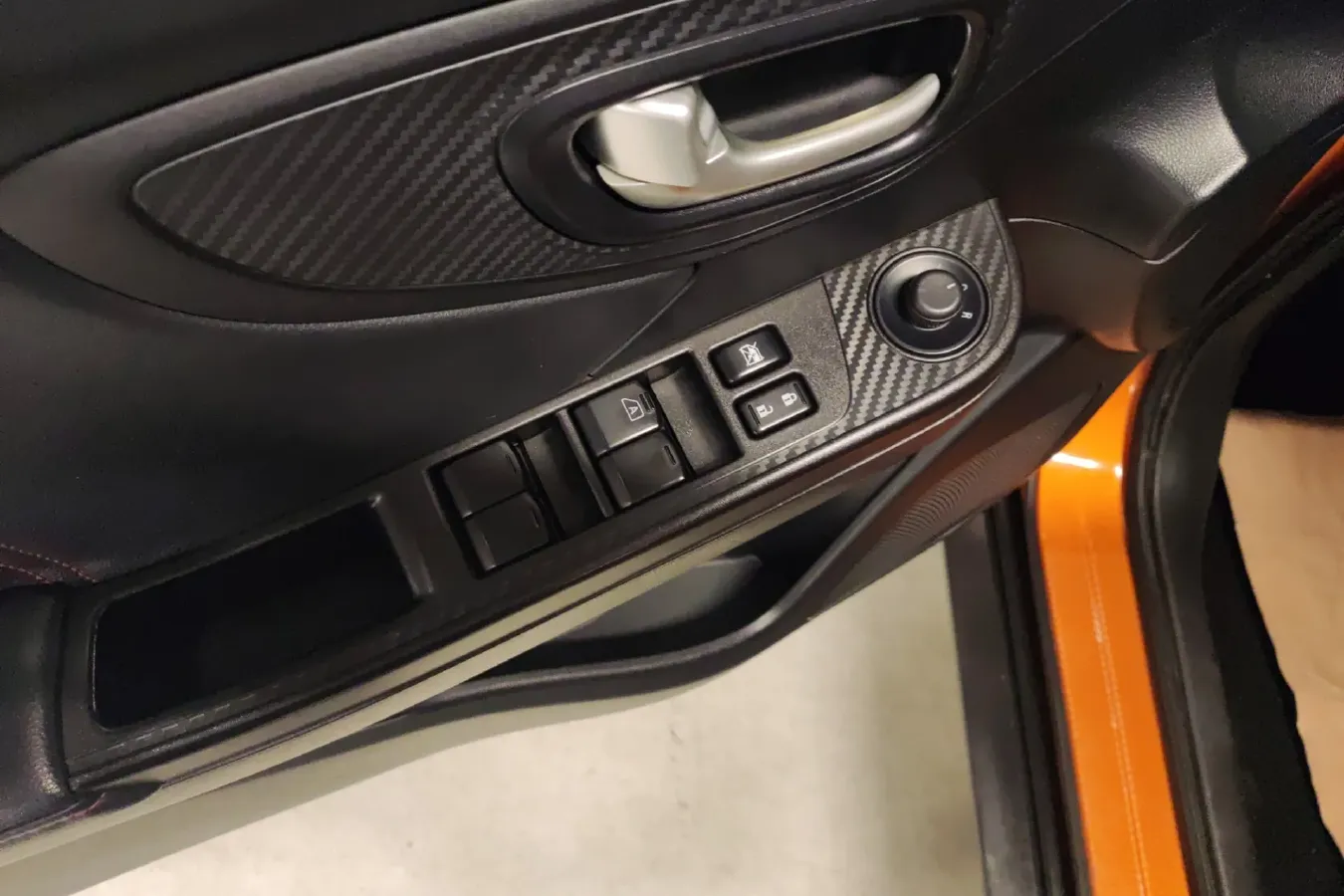 2017 Luxgen U5 SUV 1.6L 124HP L4 CVT,autocango,china used car exporter,china ev exporter,chinese used car exporter,chinese used ev exporter