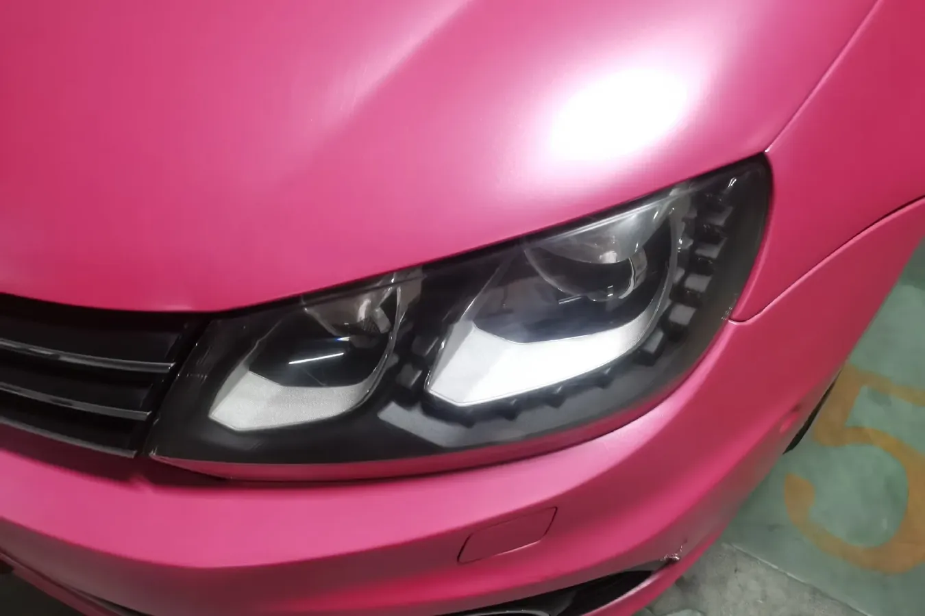 2011 Volkswagen Eos 2.0T 211HP L4 6DCT,autocango,china used car exporter,china ev exporter,chinese used car exporter,chinese used ev exporter