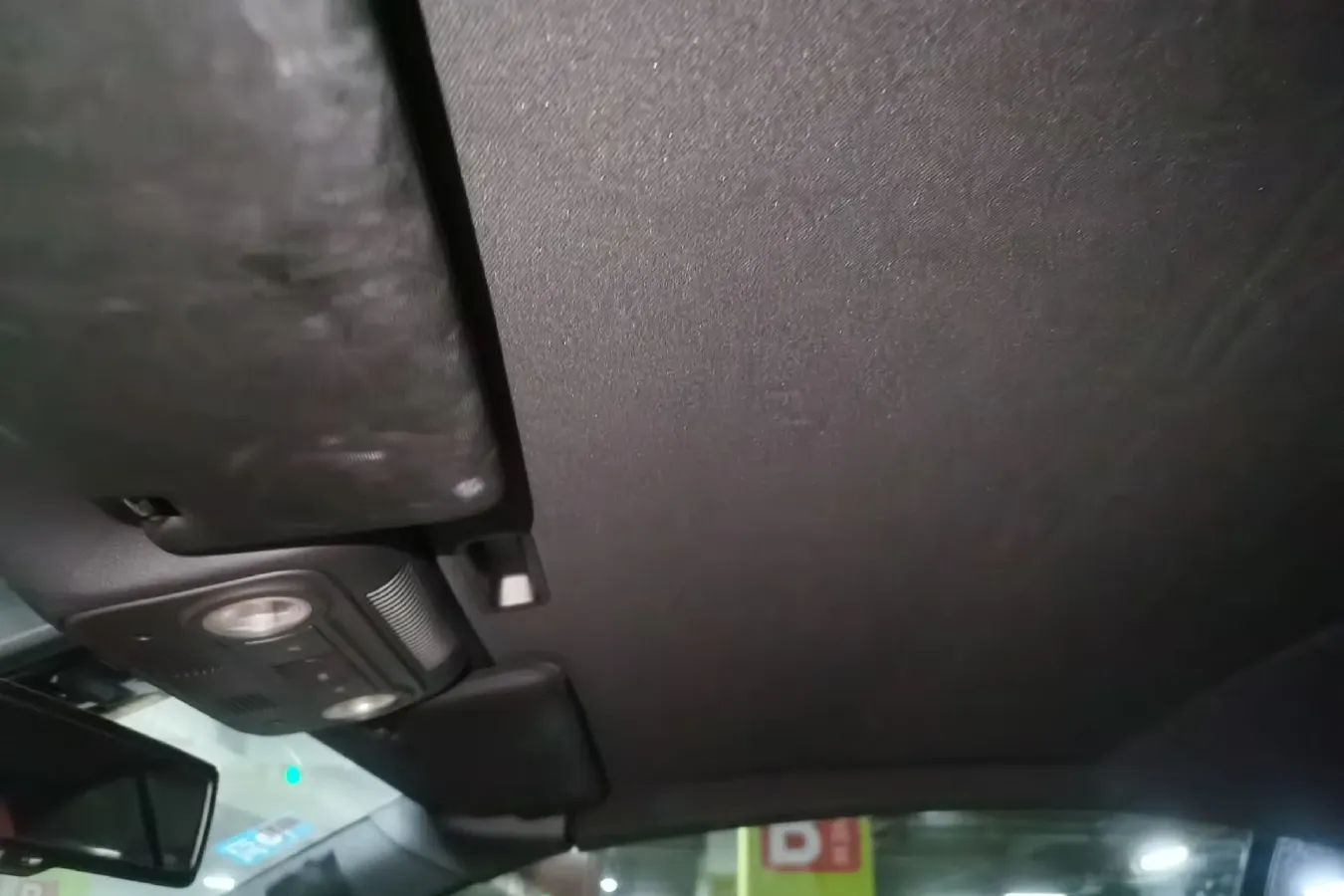 2011 Volkswagen Eos 2.0T 211HP L4 6DCT,autocango,china used car exporter,china ev exporter,chinese used car exporter,chinese used ev exporter