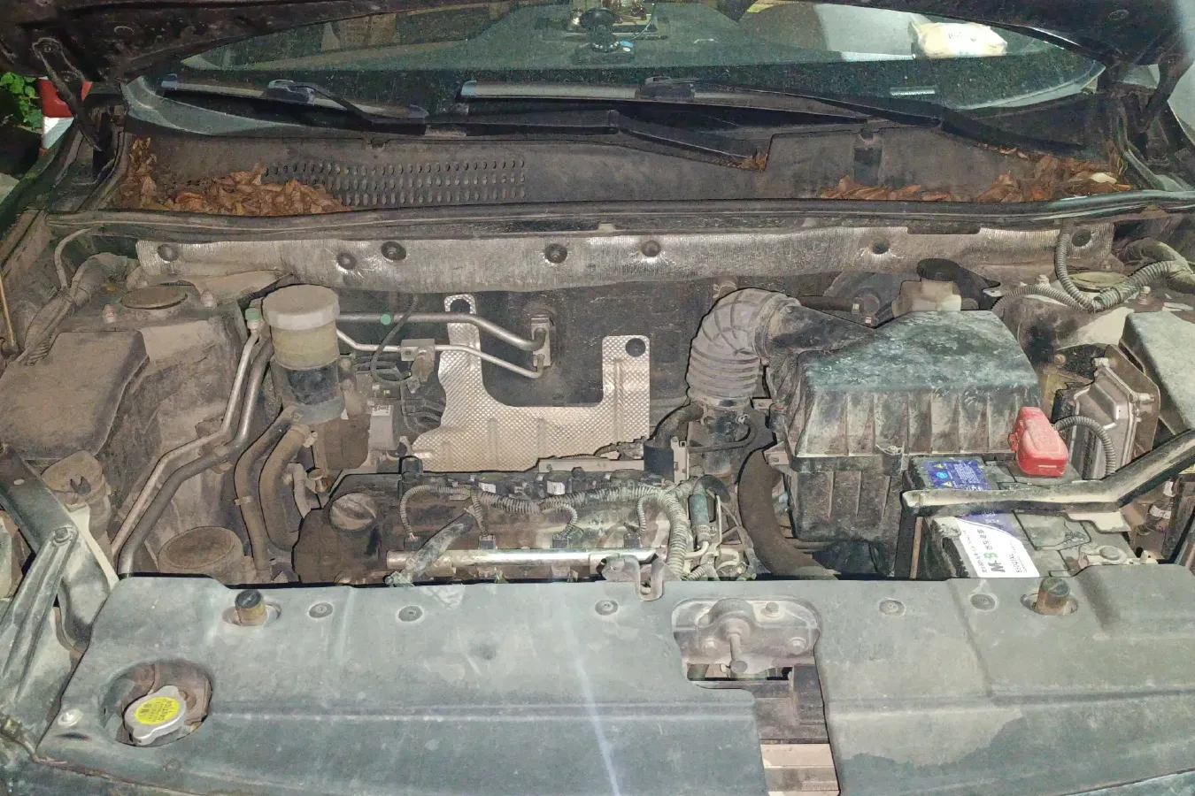 2016 Landwind X5 1.5T 150HP L4 6MT,autocango,china used car exporter,china ev exporter,chinese used car exporter,chinese used ev exporter