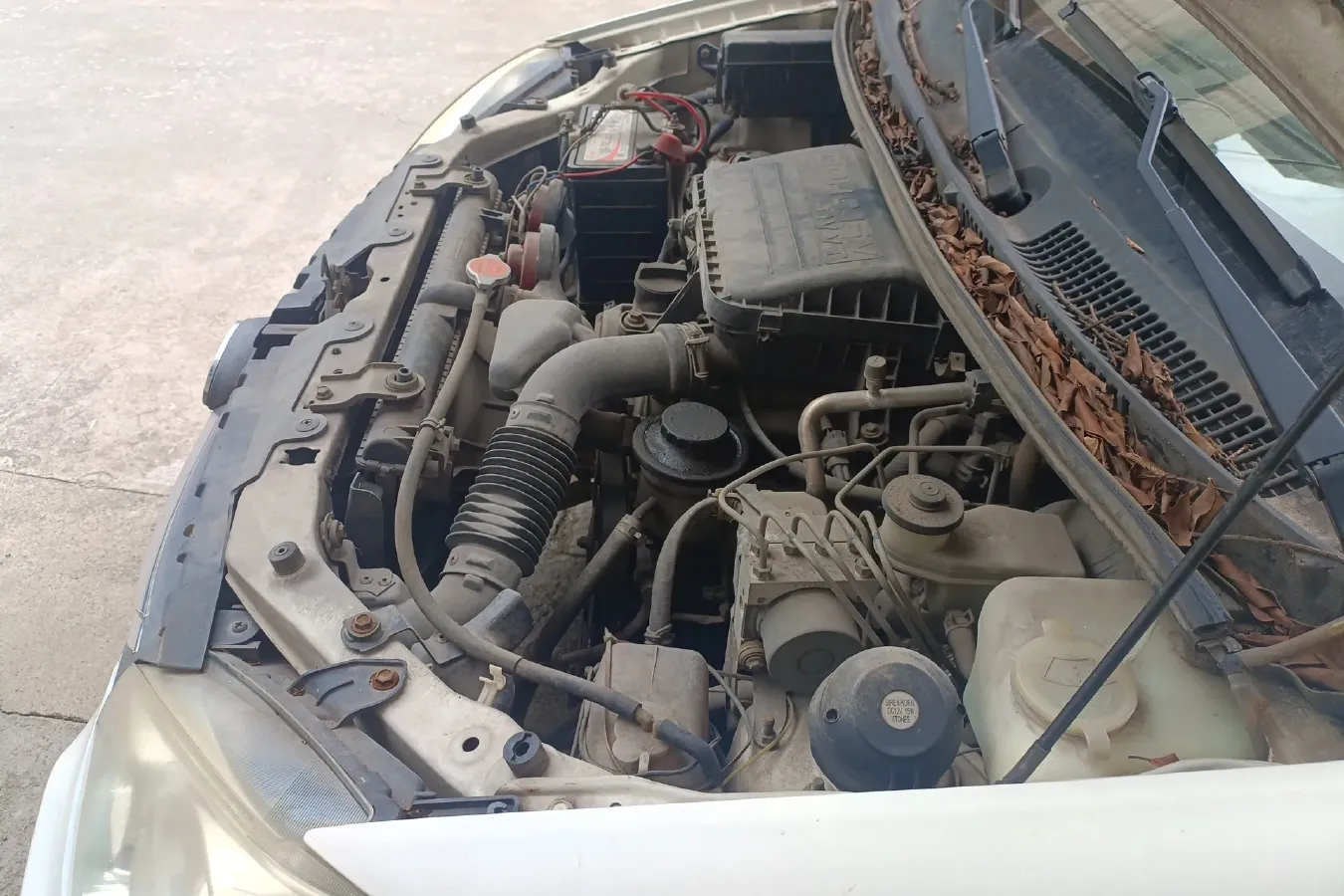 2013 FAW Senia S80 1.5L 109HP L4 5MT,autocango,china used car exporter,china ev exporter,chinese used car exporter,chinese used ev exporter