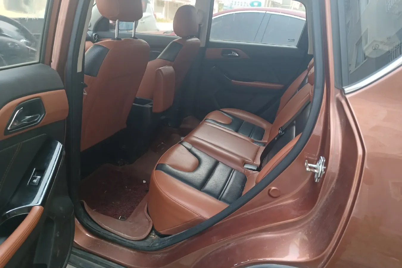 2016 BeiJing Auto Senova X35 1.5L 116HP L4 5MT,autocango,china used car exporter,china ev exporter,chinese used car exporter,chinese used ev exporter