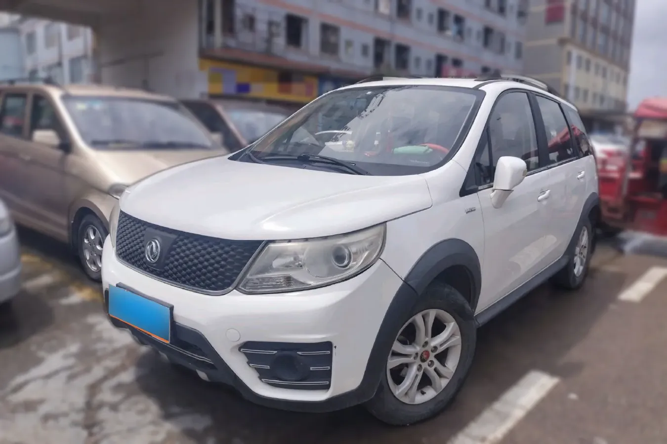 2015 DongFeng Forthing Joyear X3 1.5L 120HP L4 5MT,autocango,china used car exporter,china ev exporter,chinese used car exporter,chinese used ev exporter
