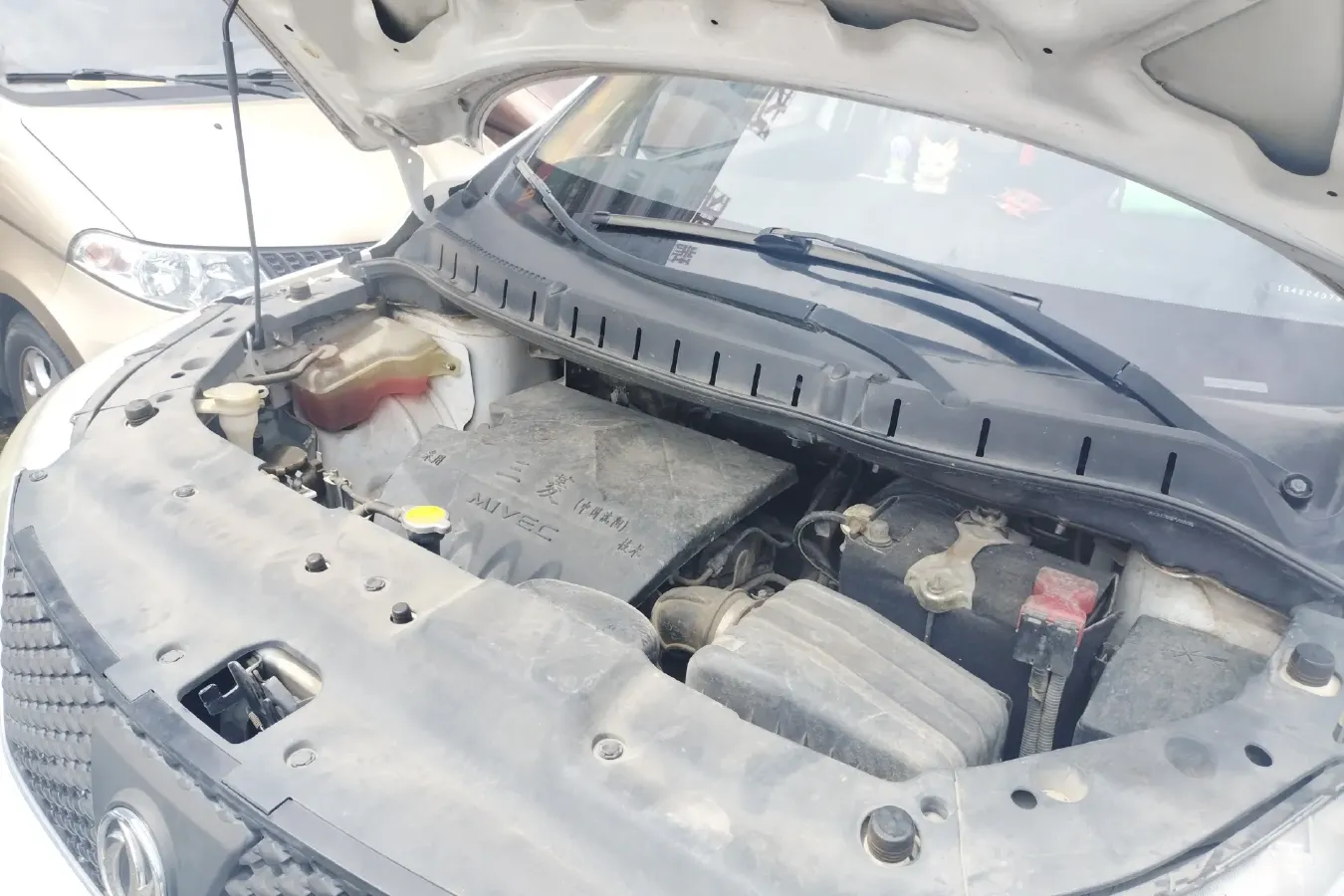 2015 DongFeng Forthing Joyear X3 1.5L 120HP L4 5MT,autocango,china used car exporter,china ev exporter,chinese used car exporter,chinese used ev exporter