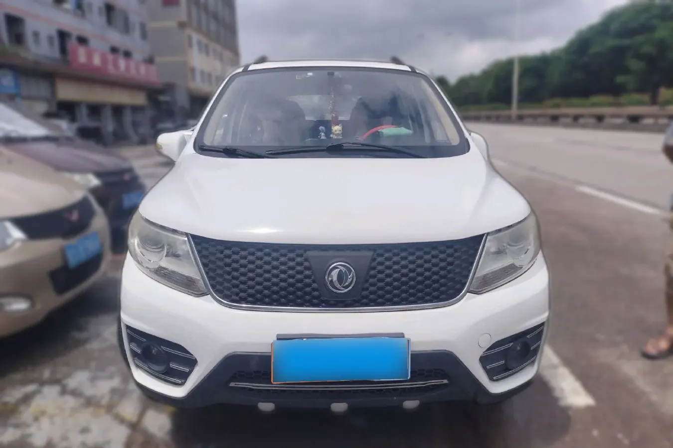 2015 DongFeng Forthing Joyear X3 1.5L 120HP L4 5MT,autocango,china used car exporter,china ev exporter,chinese used car exporter,chinese used ev exporter